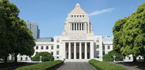 国会議事堂と東京スカイツリーR
