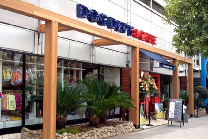お散歩中に立ち寄りたいカフェ「DOG DEPT CAFE お台場東京ビーチ店」