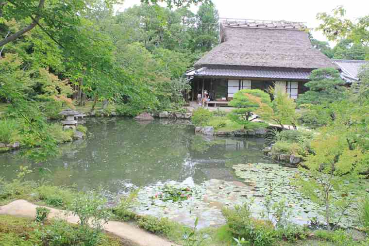 東大寺　依水園　日本庭園