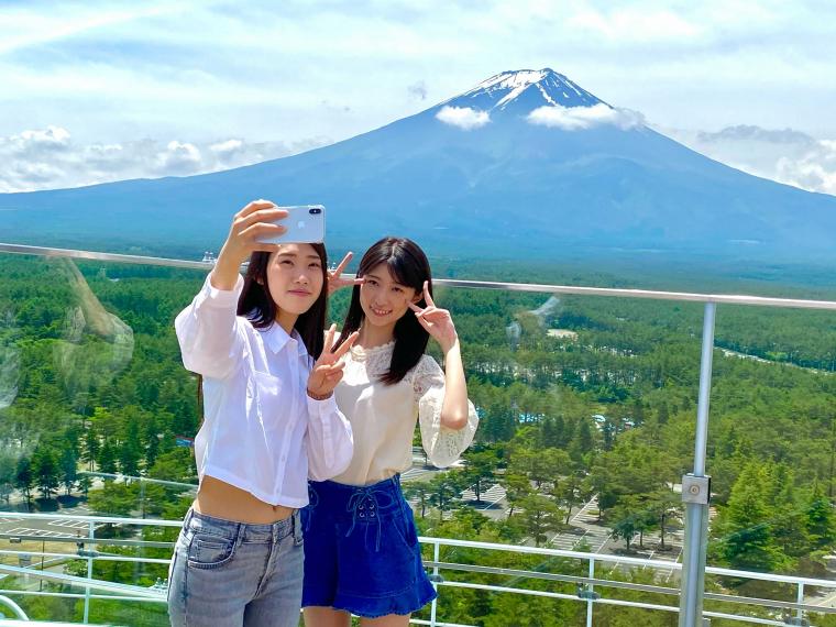FUJIYAMAタワー　FUJIYAMAスカイデッキから望む富士山