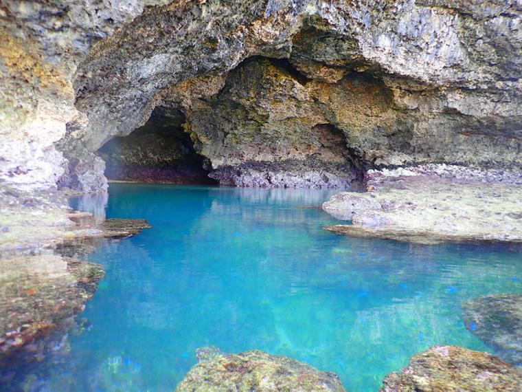 石垣島 冬の青の洞窟ツアー