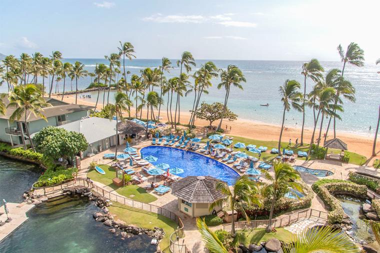 ハワイ「ザ・カハラ・ホテル」プール＆ビーチ
