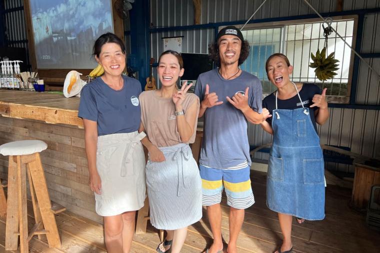 【沖縄】メニューは 200 種以上！開放感抜群の「PACIFIC SURF CAFE（パシフィック サーフ カフェ）」（名護市）