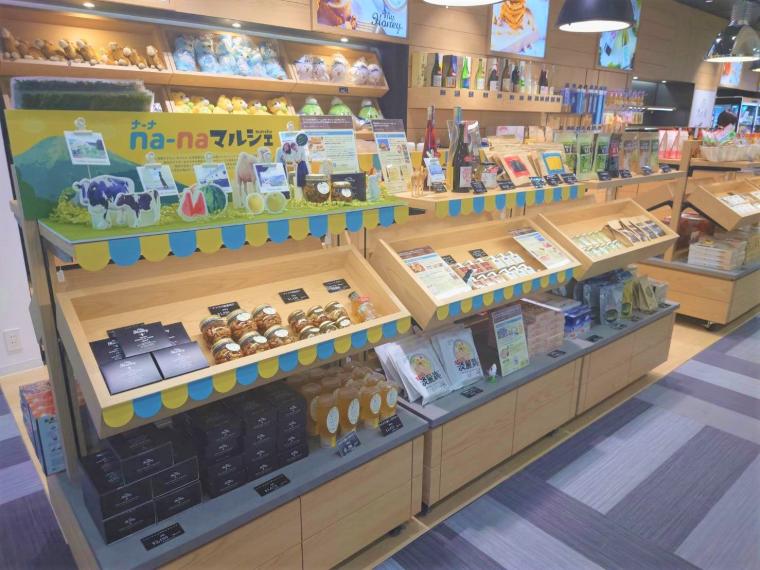 鳥取砂丘コナン空港の売店がリニューアル！鳥取のお土産探しがさらに便利に！