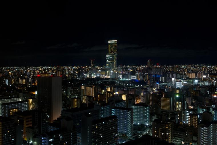 「センタラグランドホテル大阪」夜景