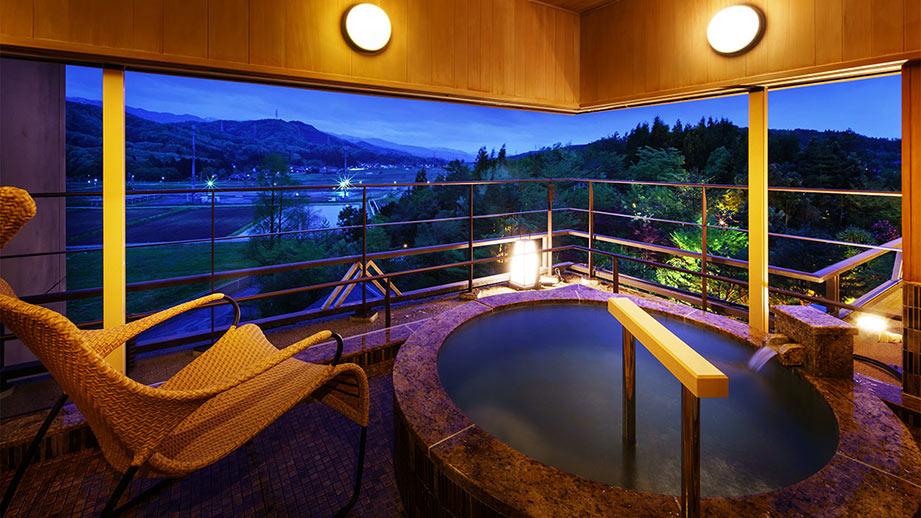 新潟の露天風呂付き客室のある人気高級温泉宿ランキング