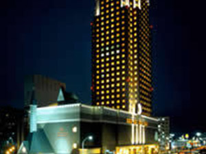 シェラトンホテル札幌（２０１４年１０月１日からホテルエミシア札幌）