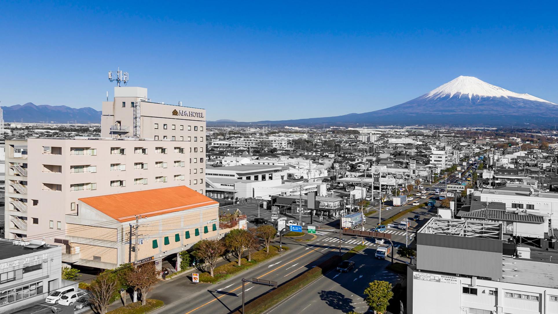 アパホテル〈富士中央〉