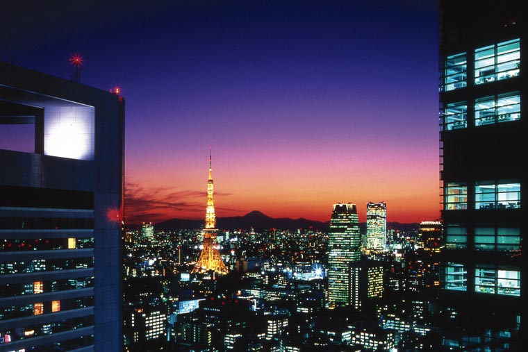 ザ ロイヤルパークホテル 東京汐留  東京タワー側夜景