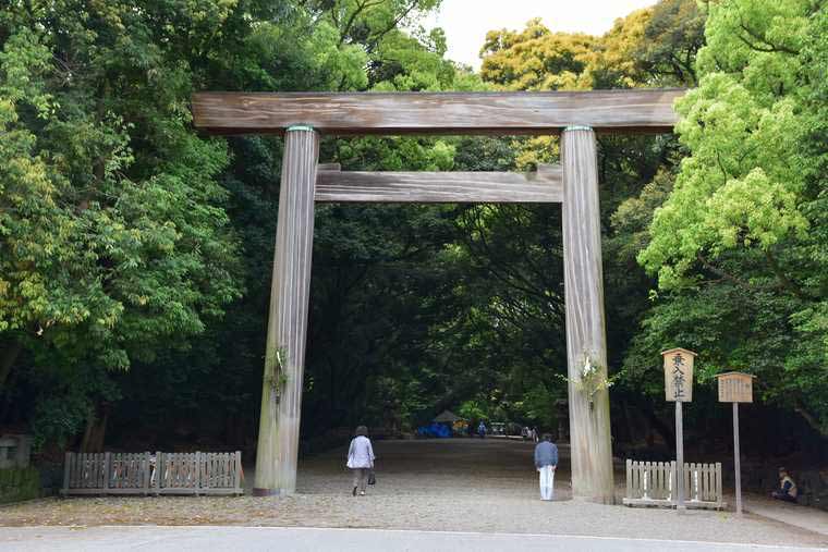 熱田神宮でパワーを授かる 名古屋立ち寄り散策スポット 楽天トラベル