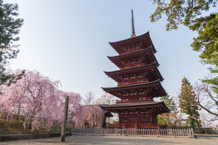 青森県　弘前市　最勝院の五重塔