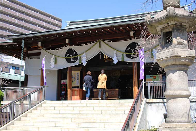 亀戸香取神社の本殿