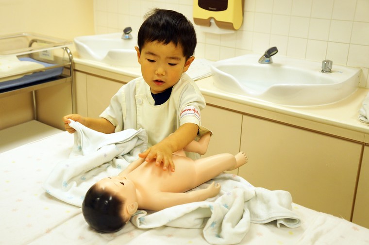 キッザニア東京　看護師　沐浴