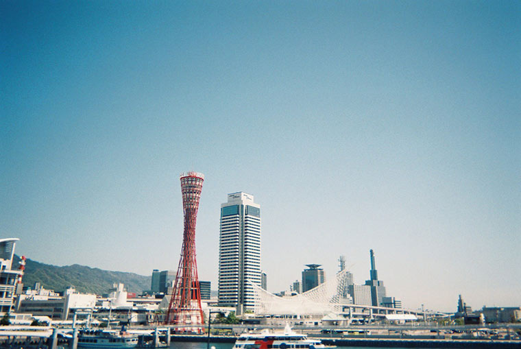 「写ルンです」で神戸港を撮影