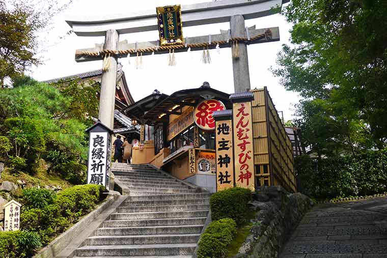 京都観光は朝が狙い目 王道スポットを3時間で回るモデルコース 楽天トラベル