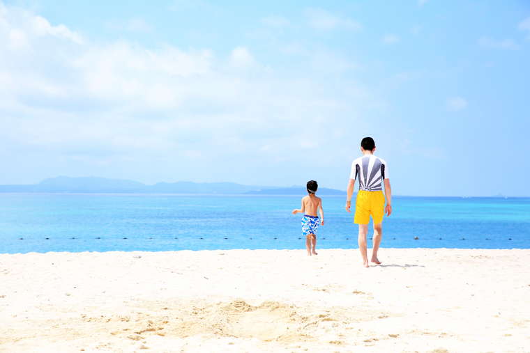 沖縄避粉旅行　沖縄の海開きは3月から