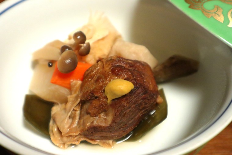 猿ヶ京温泉 料理旅館樋口 群馬産の麦豚をじっくり煮込んだ角煮