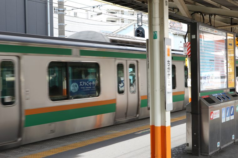 東海道本線のホームの発車メロディは『希望の轍』