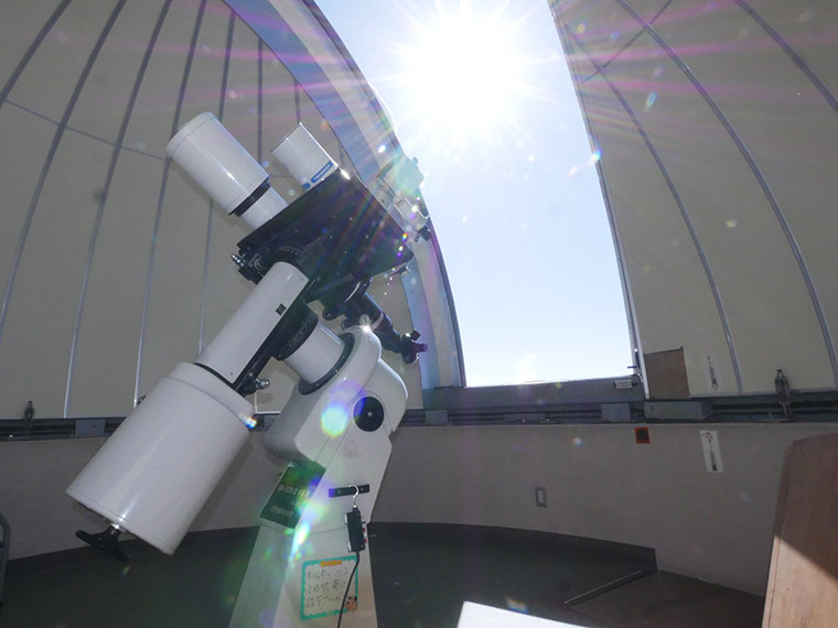 星空観測を楽しむ温泉旅 高峰高原ホテル 天文台　天体望遠鏡