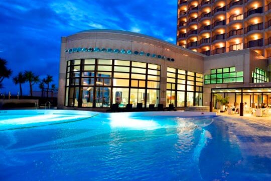 年最新 沖縄のプールが人気のホテルランキング 楽天トラベル