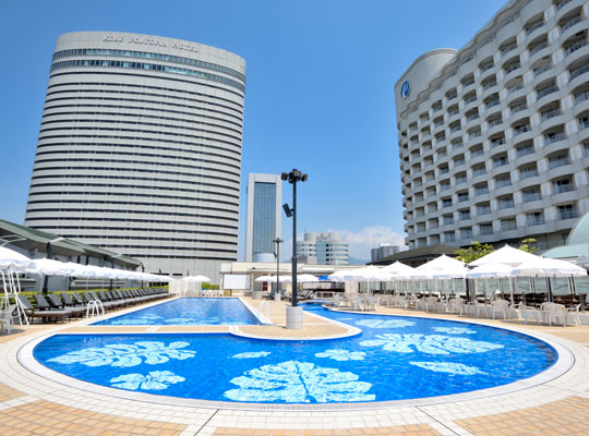 神戸ポートピアホテル ナイトプール