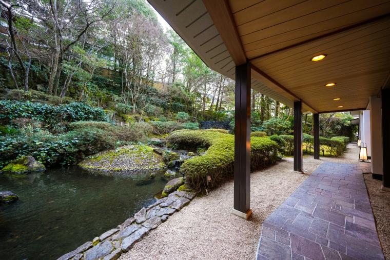 中の坊 隨苑　日本庭園