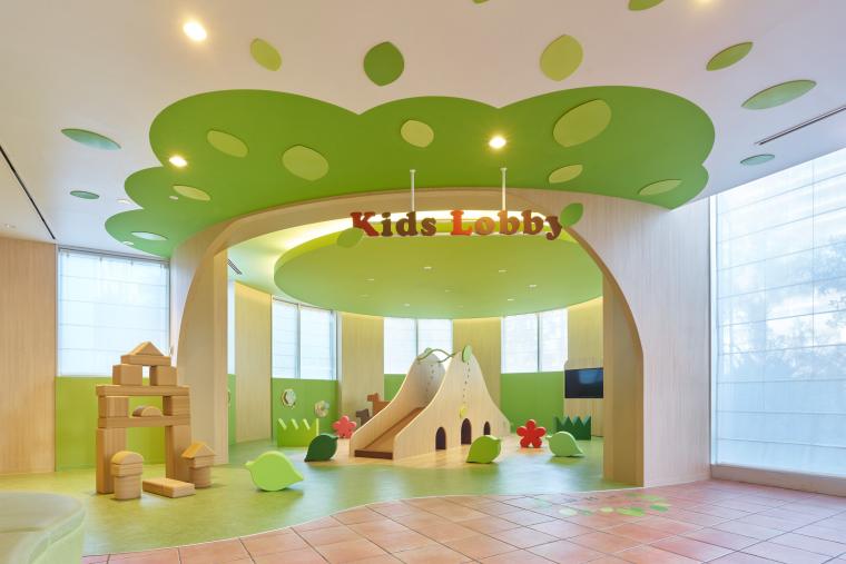 三井ガーデンホテルプラナ東京ベイのキッズロビー。子どものための施設を用意
