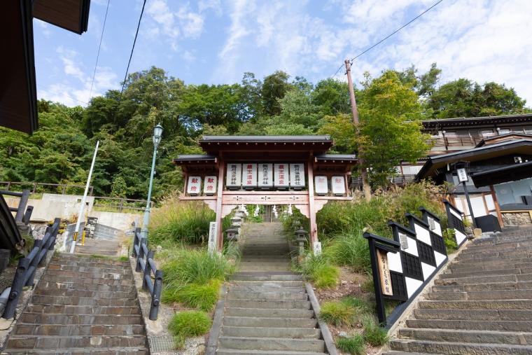 「酢川温泉神社」を参拝して共同浴場へ