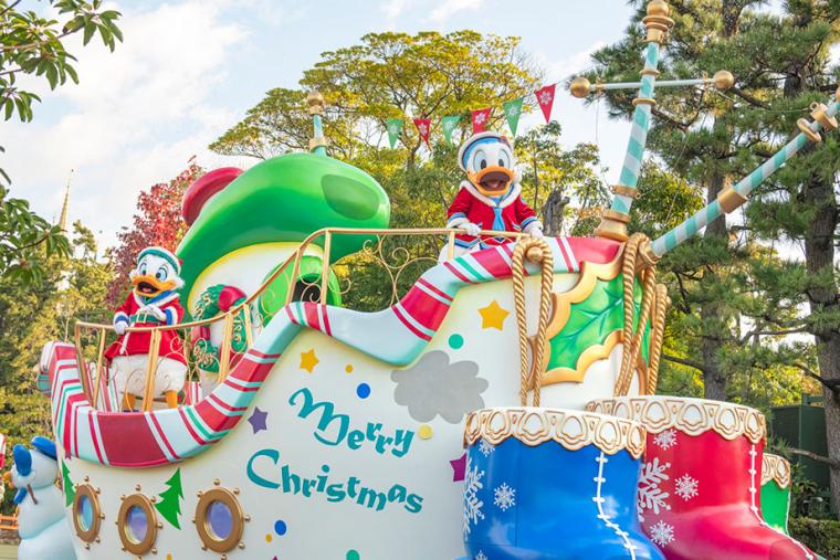 東京ディズニーランド クリスマスストーリーズ コミカルで賑やかなドナルドファミリーのクリスマス