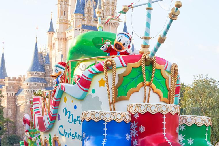 東京ディズニーランドのパレード ディズニー クリスマス ストーリーズ 見どころ紹介 楽天トラベル