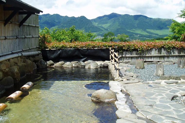 白水温泉　竹の倉山荘