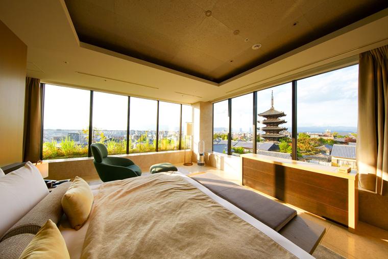 「ザ・ホテル青龍 京都清水」八坂の塔ビューの客室