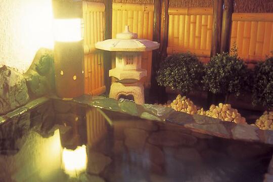 熱海・伊豆のお部屋食＆露天風呂付き客室プランが人気の温泉宿