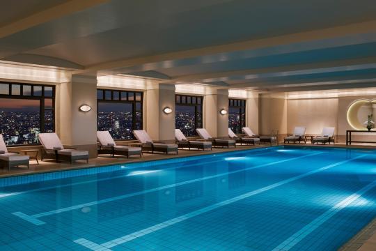 一年中楽しめる 東京の室内プールがある高級ホテル16選 楽天トラベル