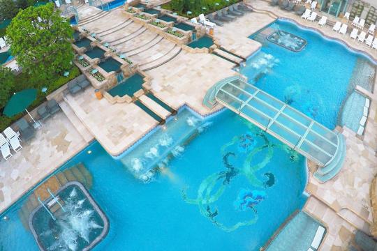 21年 東京のナイトプール 屋外プールが楽しめるホテル 楽天トラベル