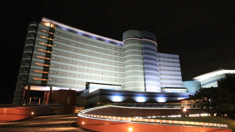 「琵琶湖ホテル」エコな電力で施設ライトアップのCO2排出をゼロに