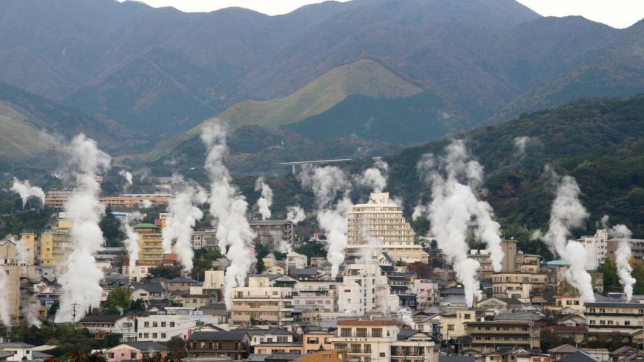 別府八湯」のお湯ぜんぶ入る！温泉のまち別府で湯巡り三昧 【楽天