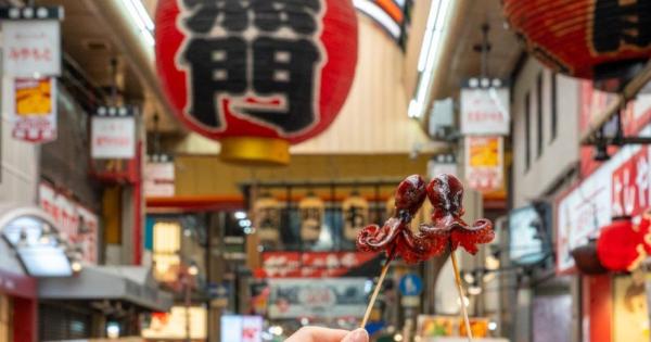 大阪の台所「黒門市場」の楽しみ方！食べ歩きやランチにおすすめな絶品グルメがめじろ押し