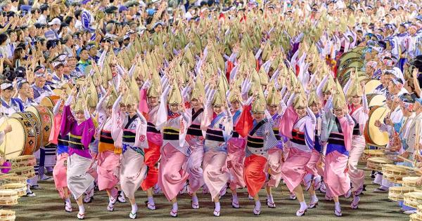 徳島の夏、舞い踊る情熱！「阿波おどり」が8月11日から盛大に開催