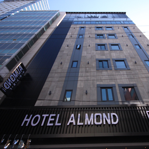 zeA[h(HOTEL ALMOND) 