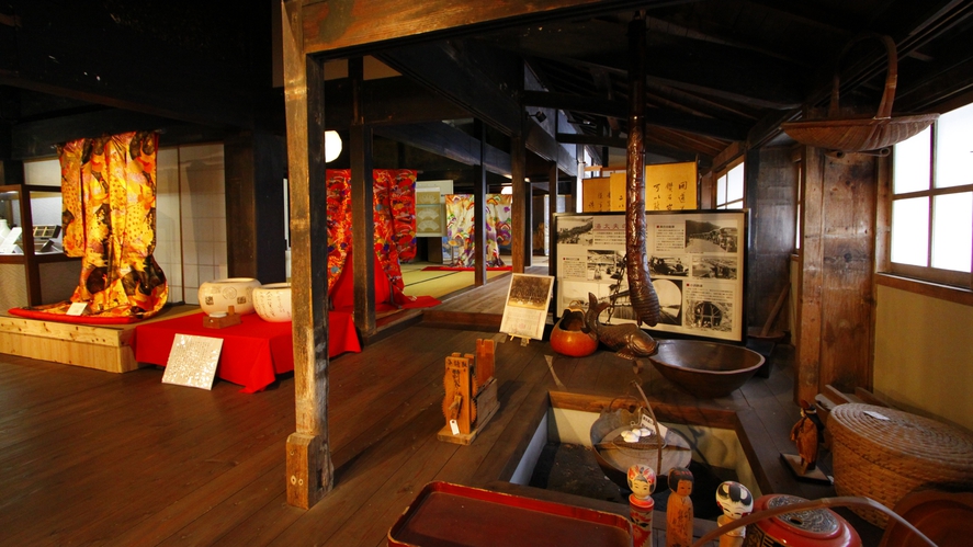 *【周辺観光】小浜歴史資料館／築160年の本多湯太夫邸跡を歴史的遺産として保存しています。